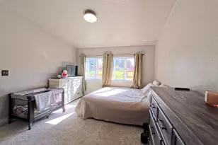 34125 E Lacomb Rd, Lebanon, OR 97355 - Photo 5