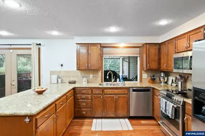 6782 Rainbow Dr SE, Salem, OR 97306 - Photo 21