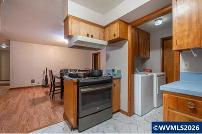 2530 Wayside Ter NE, Salem, OR 97301 - Photo 15
