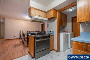 2530 Wayside Terrace NE, Salem, OR 97301 - Photo 15