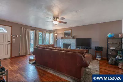 2530 Wayside Ter NE, Salem, OR 97301 - Photo 7