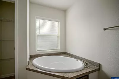 200 Market St #216, Lebanon, OR 97355 - Photo 33