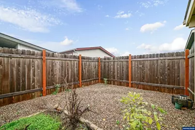 200 Market St #216, Lebanon, OR 97355 - Photo 47