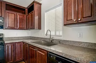 200 Market St, Lebanon, OR 97355 - Photo 21