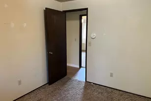 1874 CedarCrest Dr S, Salem, OR 97306 - Photo 15