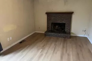 1874 CedarCrest Dr S, Salem, OR 97306 - Photo 9