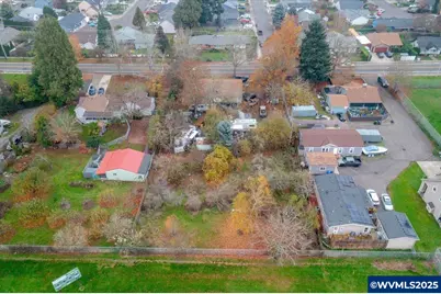 2515 Hollywood Dr NE, Salem, OR 97305 - Photo 7