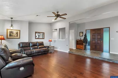 33844 Sunnyview Dr NE, Albany, OR 97322 - Photo 21