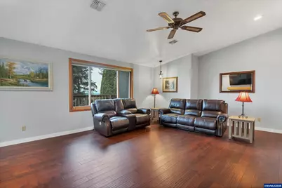 33844 Sunnyview Dr NE, Albany, OR 97322 - Photo 19