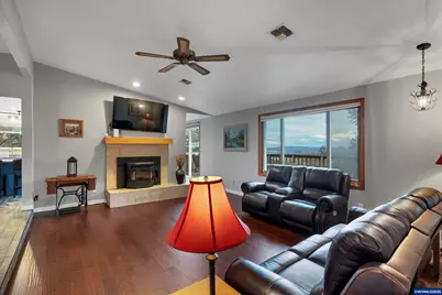 33844 Sunnyview Dr NE, Albany, OR 97322 - Photo 23