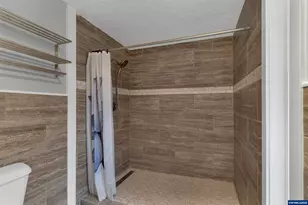 33844 Sunnyview Dr NE, Albany, OR 97322 - Photo 17