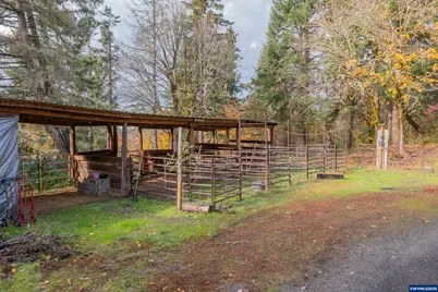 6000 River Rd S, Salem, OR 97302 - Photo 35