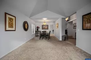 959 Stonebridge Ave NE, Keizer, OR 97303 - Photo 9