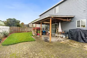 1241 Dahlia St, Woodburn, OR 97071 - Photo 23