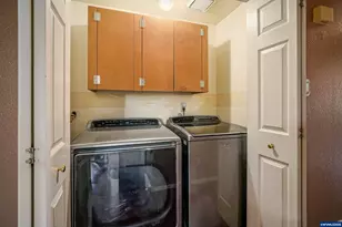 304 5th St NW, Sublimity, OR 97385 - Photo 21