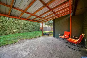 304 5th St NW, Sublimity, OR 97385 - Photo 33