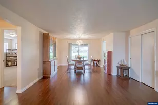 474 E Clackamas Cir, Woodburn, OR 97071 - Photo 11