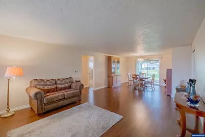 474 E Clackamas Cir, Woodburn, OR 97071 - Photo 7