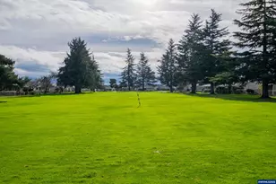 474 E Clackamas Cir, Woodburn, OR 97071 - Photo 45