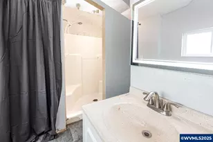 775 Long St, Sweet Home, OR 97386 - Photo 37