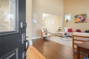 2361 Kokanee Way, Lebanon, OR 97355 - Photo 5