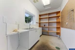 2680 E Mountain View Dr SE, Albany, OR 97322 - Photo 35