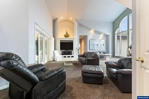 2680 E Mountain View Dr SE, Albany, OR 97322 - Photo 9