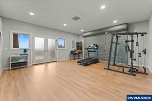 3252 Mt Kuebler Dr S, Salem, OR 97302 - Photo 29