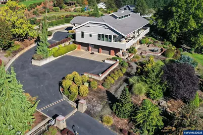 3252 Mt Kuebler Dr S, Salem, OR 97302 - Photo 41