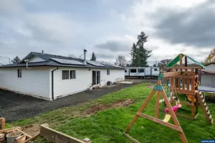 213 NW Lalack Ct, Dallas, OR 97338 - Photo 41