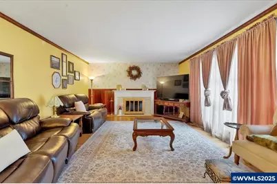 3895 Stanley Ln S, Salem, OR 97302 - Photo 15