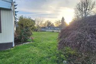 403 Rosedell Av, Amity, OR 97101 - Photo 3