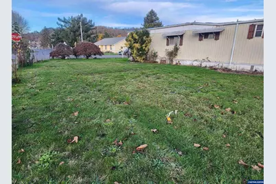 403 Rosedell Av, Amity, OR 97101 - Photo 5