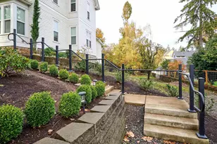 412 W Main St, Silverton, OR 97381 - Photo 33