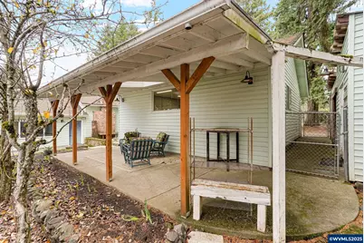 390 Salem Heights Av S, Salem, OR 97302 - Photo 49