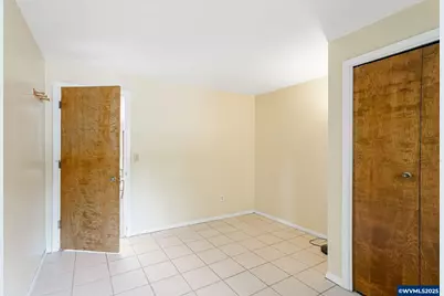 390 Salem Heights Av S, Salem, OR 97302 - Photo 27