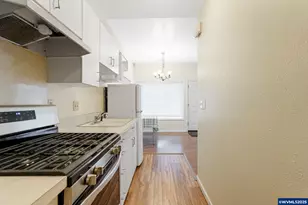 390 Salem Heights Ave S, Salem, OR 97302 - Photo 33