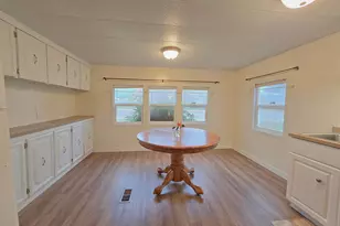 2796 S Main St, Lebanon, OR 97355 - Photo 9