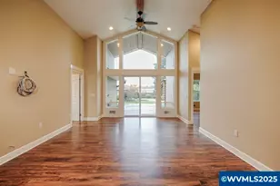1090 E Ellendale Dr, Dallas, OR 97338 - Photo 11