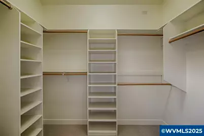 1090 E Ellendale Dr, Dallas, OR 97338 - Photo 23