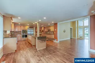 1090 E Ellendale Dr, Dallas, OR 97338 - Photo 5