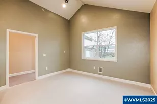 1090 E Ellendale Dr, Dallas, OR 97338 - Photo 13