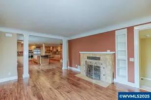 1090 E Ellendale Dr, Dallas, OR 97338 - Photo 3