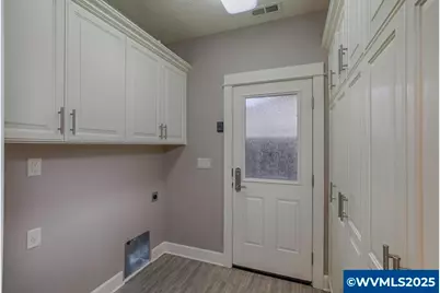 1090 E Ellendale Dr, Dallas, OR 97338 - Photo 19