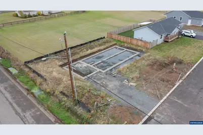 1221 49th St, Sweet Home, OR 97389 - Photo 19