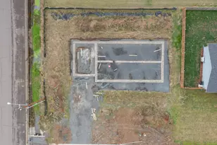 1221 49th St, Sweet Home, OR 97389 - Photo 9