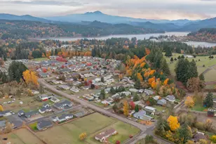 1221 49th St, Sweet Home, OR 97389 - Photo 15