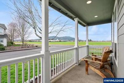 1010 Turtledove Lp, Lebanon, OR 97355 - Photo 5