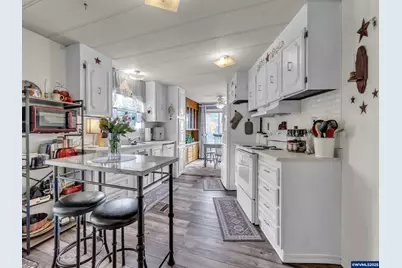 2902 E 2nd St #98, Newberg, OR 97132 - Photo 9