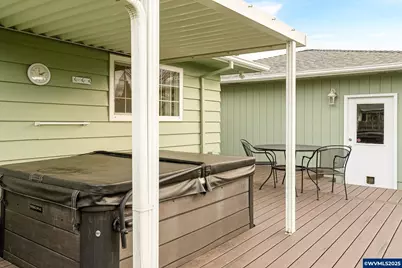 579 E Robidoux St, Stayton, OR 97383 - Photo 33